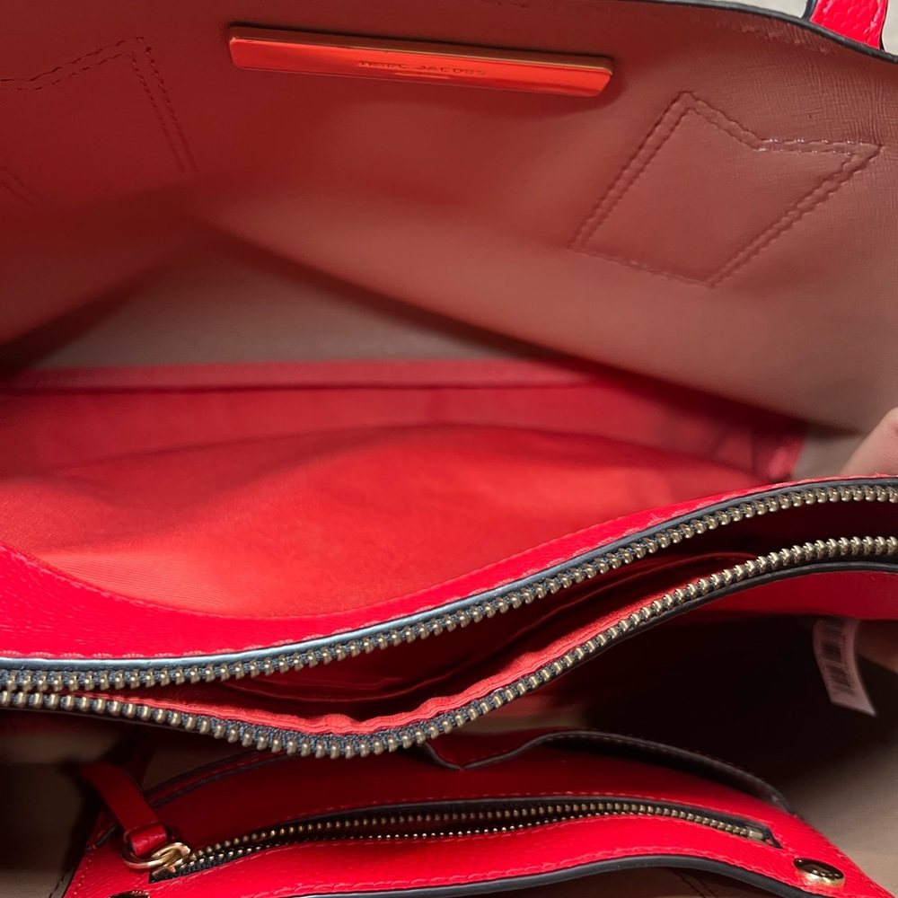 Red Marc Jacobs Handbag Purse Shoulder Bag - Picture 6 of 8
